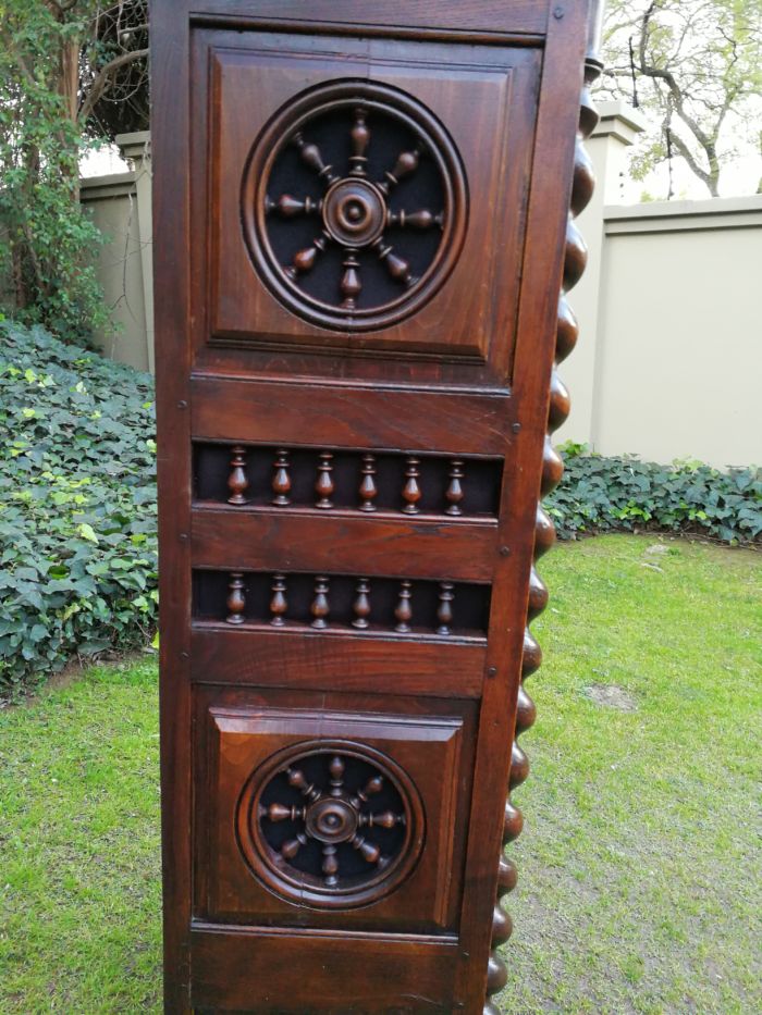 A French Cold Chiseled Carved Cabinet / Drinks Cabinet With Black Baize. Circa 1940's - Image 4