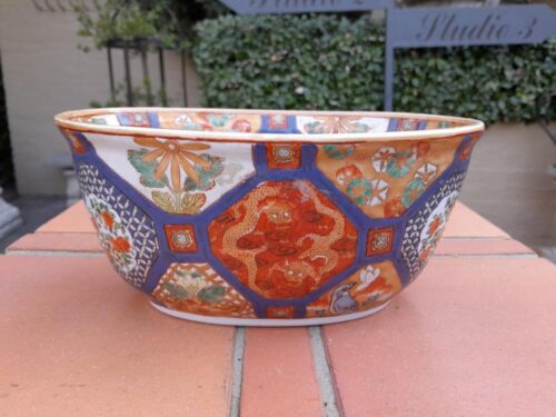 A 20th Century Imari Style Bowl