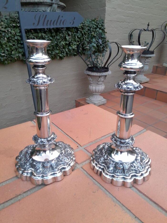 An Early 19th Century Pair Of Old Sheffield Plate Telescopic Candlesticks - Image 3