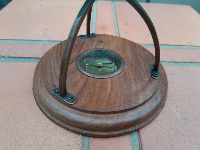 A 20th Century Library Rotating Globe with Brass Mounts and on Wooden Base with Compass - Image 3