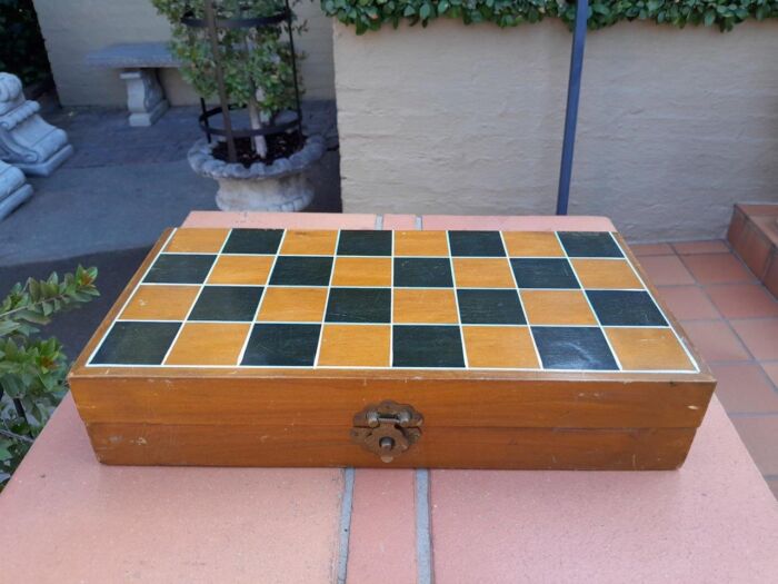 A 20th Century Hand Carved Ivory Pieces Chess Set - Image 5