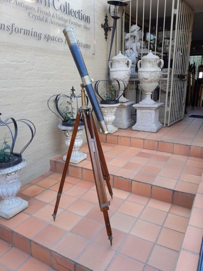 An Antique Brass And Leather Telescope On Brass And Oak Tripod Stand - Image 3