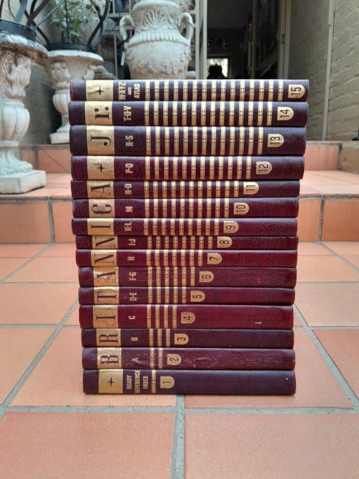 A Mid 20th Century Circa 1949/50 Set Of Fifteen (15) Encyclopaedia Britannica Junior