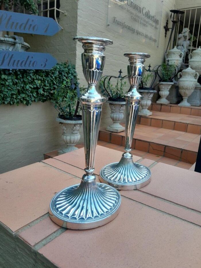 An Early 19th Century Pair of George III Old Sheffield Plated Candlesticks On Loaded Bases - Image 5