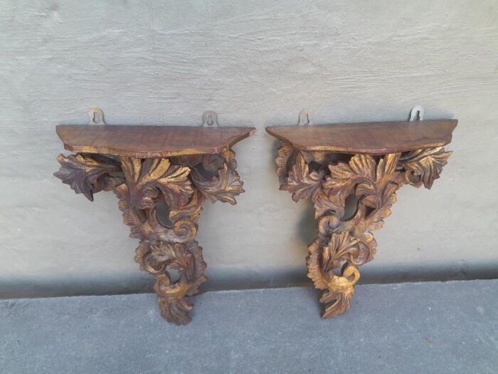 A 20th Century French Style Pair Of Ornately Carved Giltwood Wall Sconces ND - Image 2