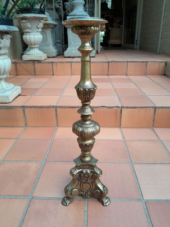 A 20th Century Set Of Four (Two Sized Pairs) Of Solid Brass Rococo Style Candelabras - Image 7