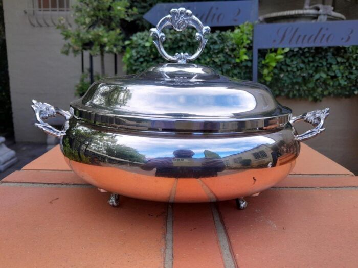 A 20th Century Electroplate Soup Tureen With Lid On Paw Feet