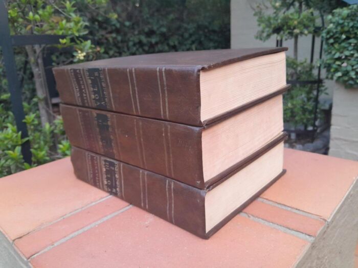 Encyclopaedia Britannica Facsimile First Edition (3 Volumes)   - Image 4