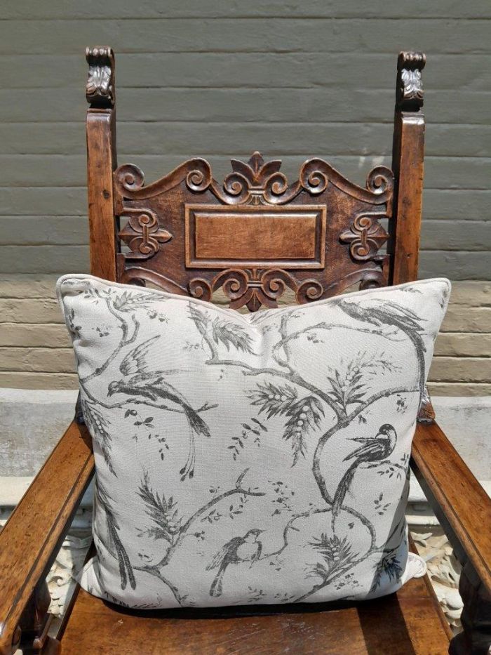 A Cream & Bird Fabric Cushion - Image 2