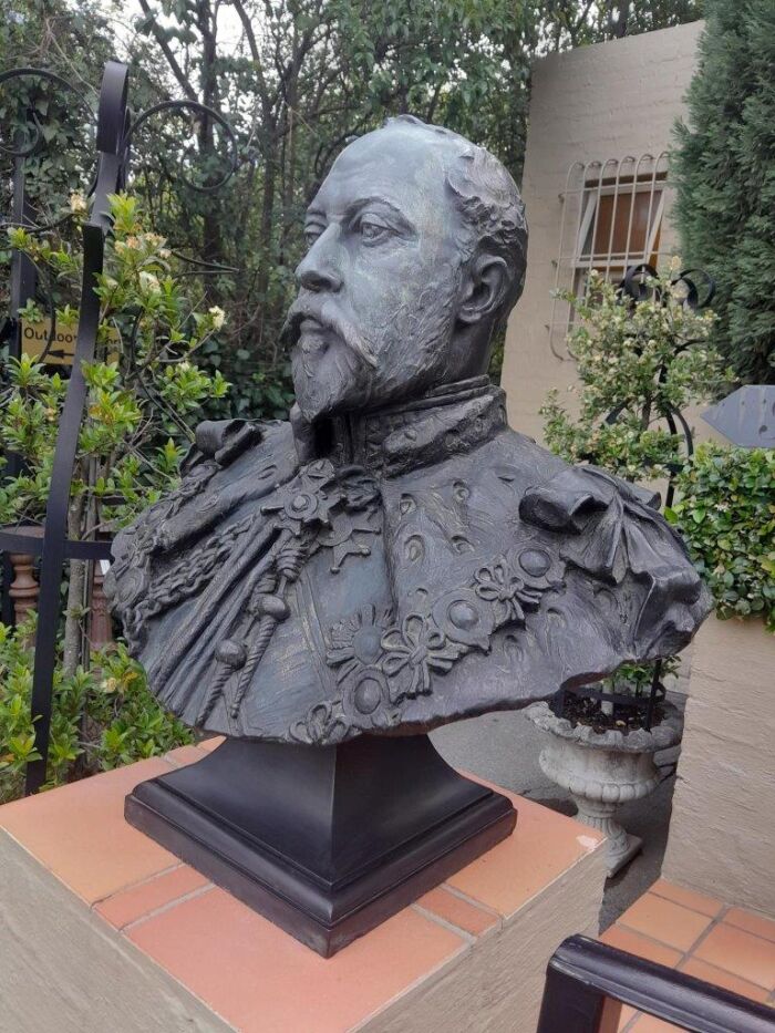 An Early 20th Century Large and Heavy Bronze Bust of King Edward VII On Plinth - Image 3