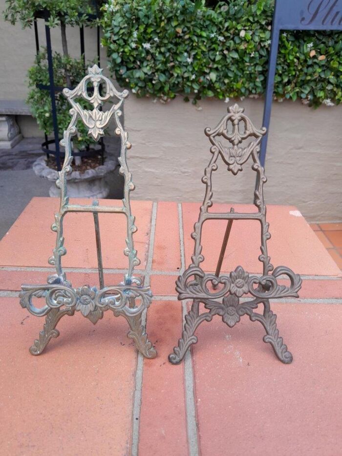 A 20trh Century Pair of Cast Brass Easels - Image 2