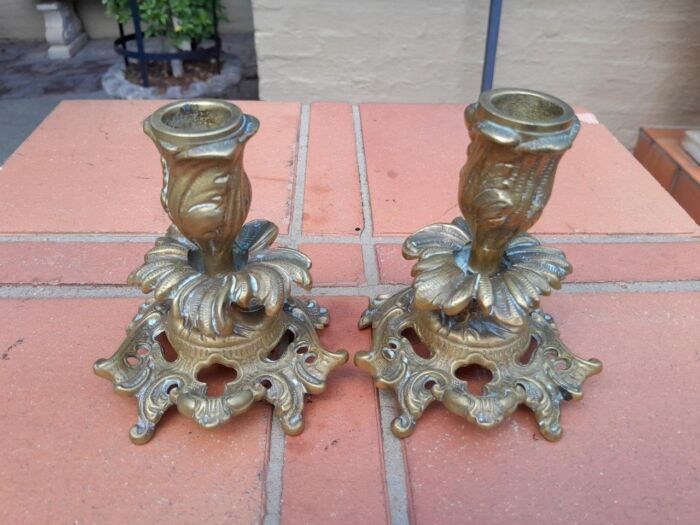 A 19th Century French Pair Of Louis XV Style Cast Brass Candlesticks - Image 2