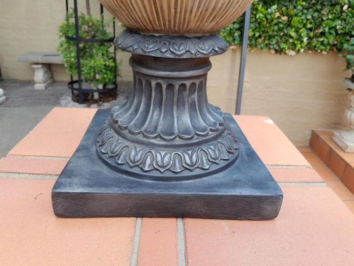 A 20th Century Urn on Base - Image 4