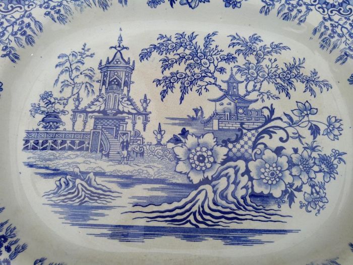 An Antique Colandine Blue / White Large Porcelain Platter - Image 5