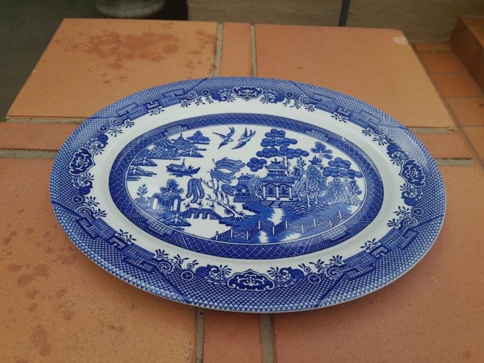 A 20th Century Blue and White Hand Painted Porcelain Platter - Image 2