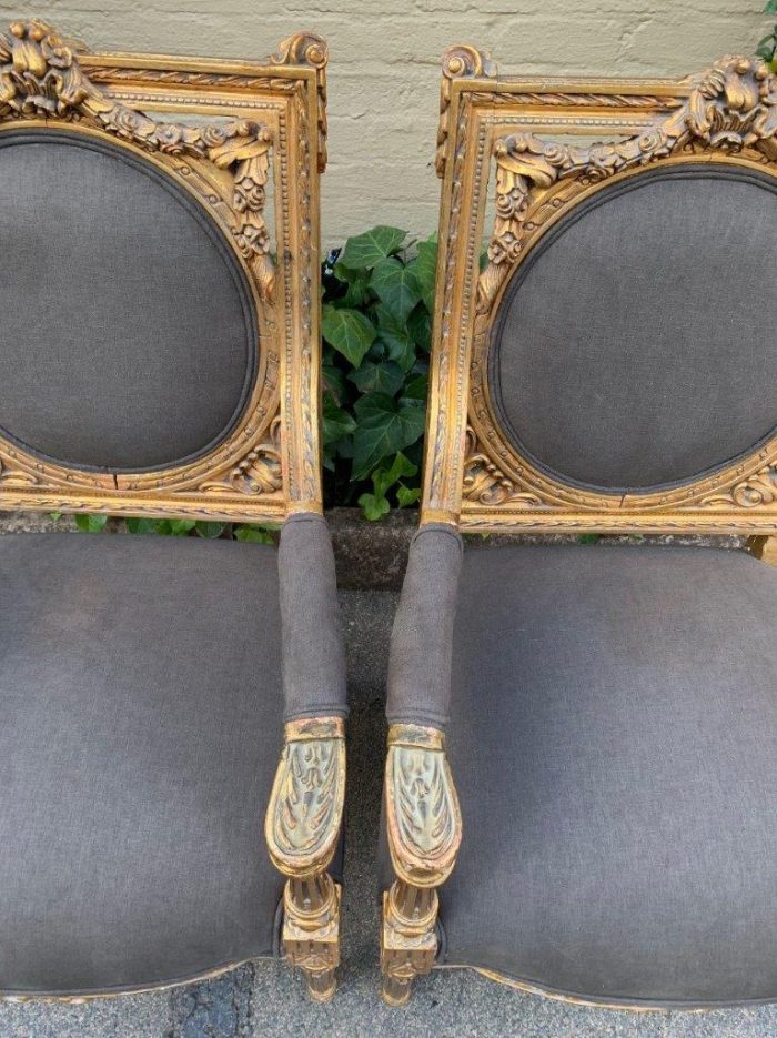 A 20th Century Pair (over 80 years old) of French Style Ornately Carved and Gilded Arm Chairs Upholstered in a French Linen ND - Image 4