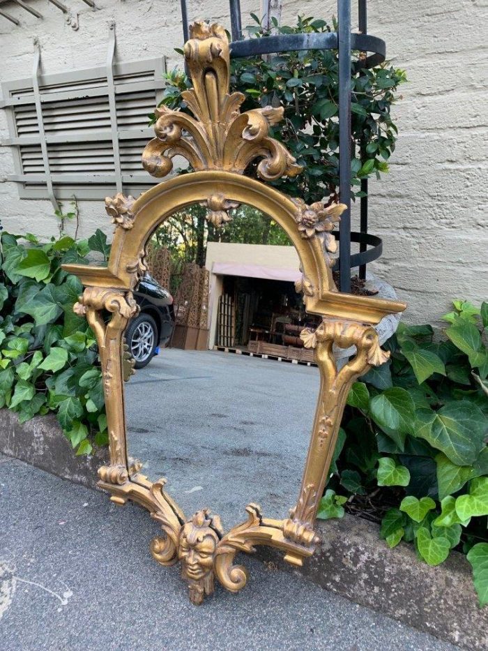 Ornately carved and gilded mirror - Image 3