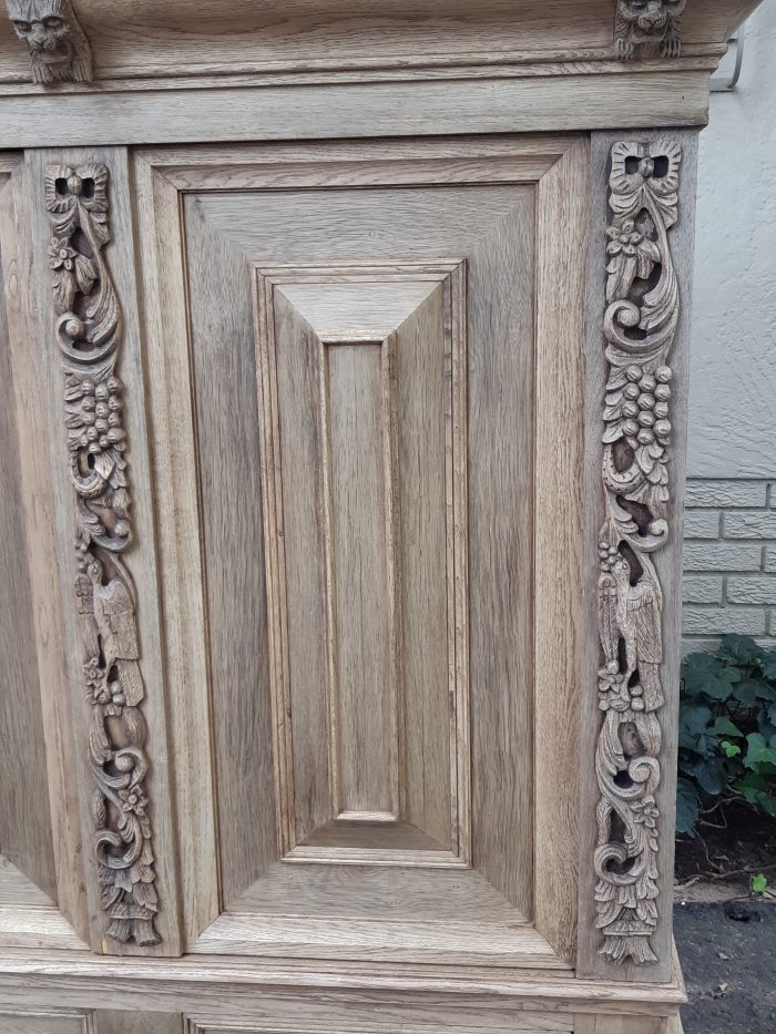 A Dutch Bleached / Natural Oak Kussekas/Cabinet Circa 1900 - Image 7