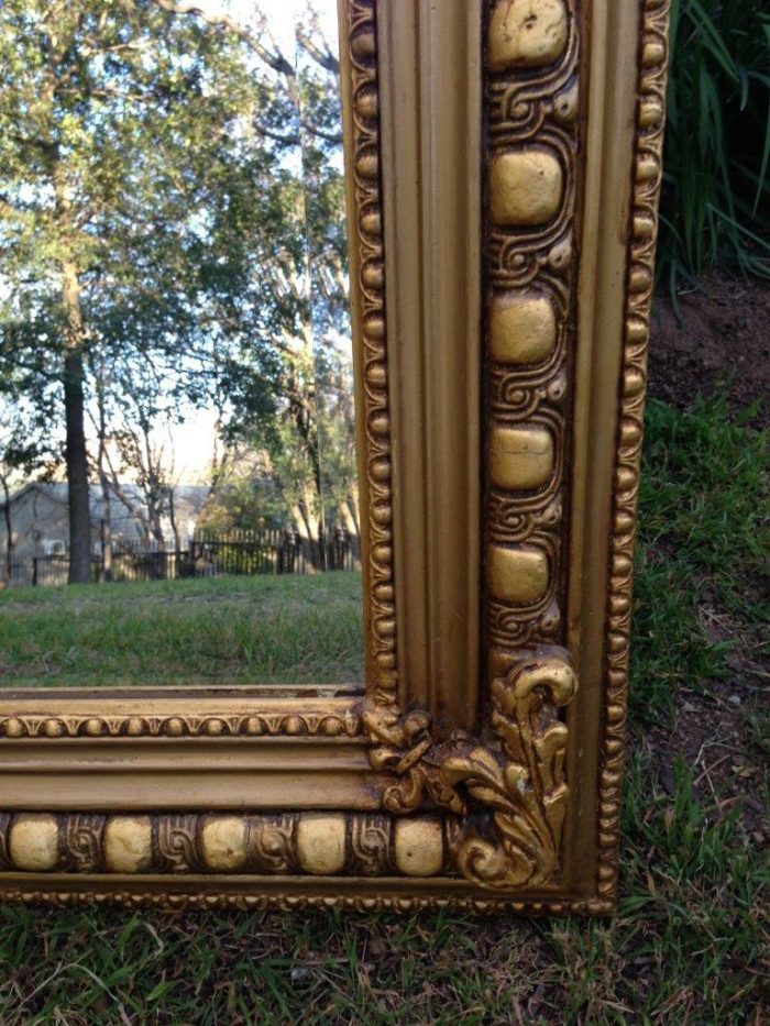 An Ornate Carved Painted Mirror - Image 6