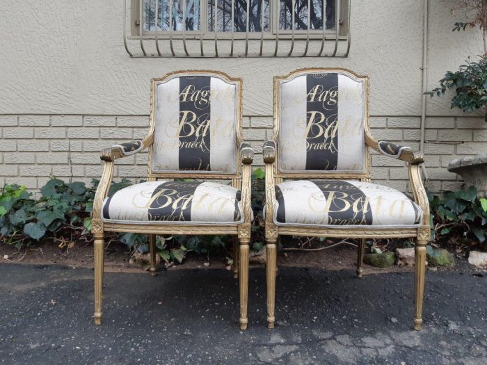 A Fine Pair of Antique/Vintage French Style Gilded Armchairs Upholstered in a Hand-painted Fabric - Image 2