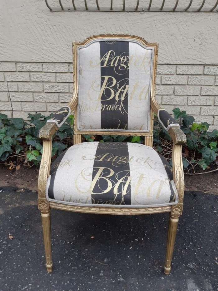 A Fine Pair of Antique/Vintage French Style Gilded Armchairs Upholstered in a Hand-painted Fabric - Image 9