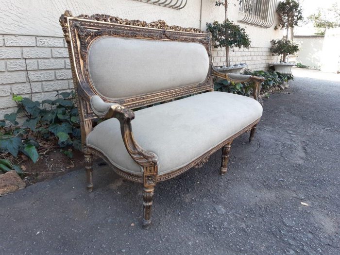 French Style Gilded Settee - Image 4