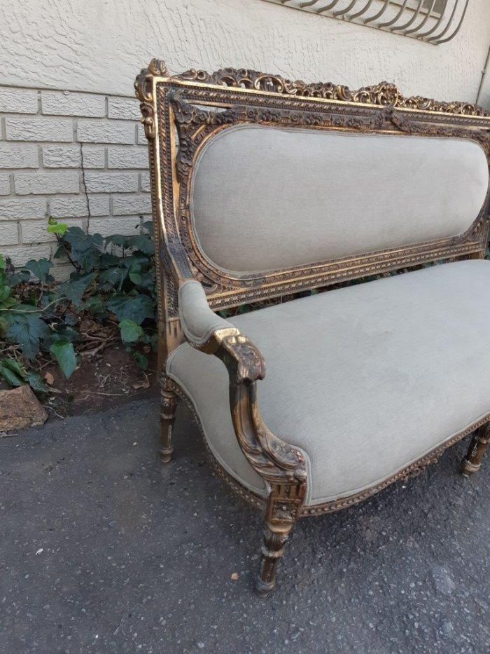 French Style Gilded Settee - Image 5