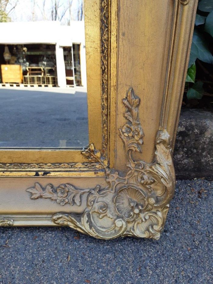 Gilt-painted Bevelled Mirror - Image 5