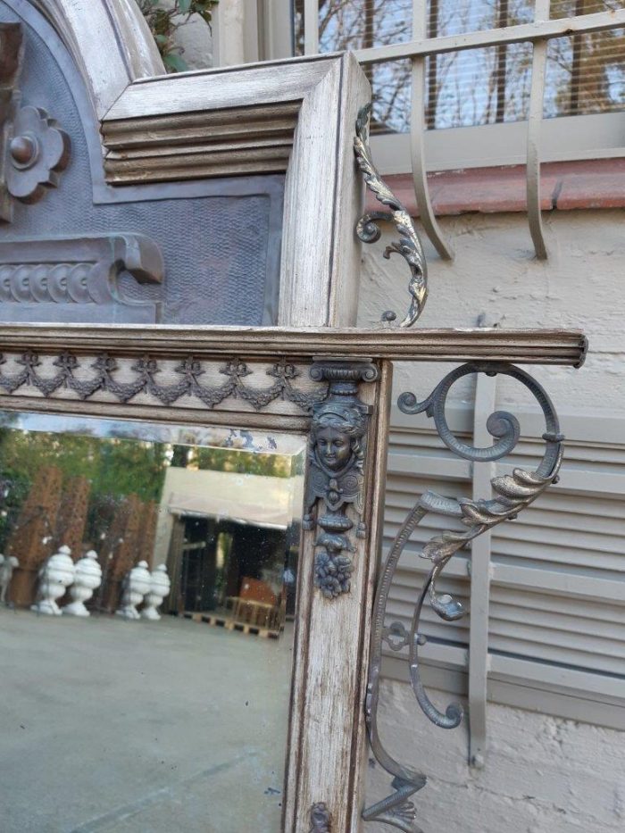 Victorian Gilded Mirror  Wooden Mirror with a Brass Rim and Oil Lamps.  Circa Mid/Late 1800s - Image 9