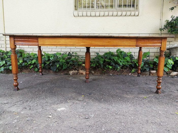 Edwardian Oak Dining Table (10 Seater) - Image 5