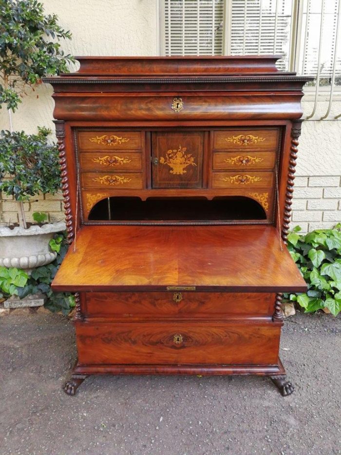 19th Century Mahogany Secrétaire À Abattant