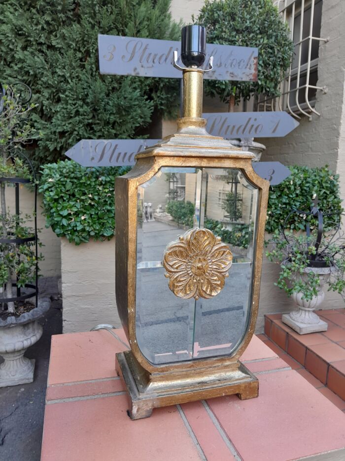 A 20TH Century French Style Pair of Mirrored and Gold Table Lamps with New Rotary Switches - Image 5