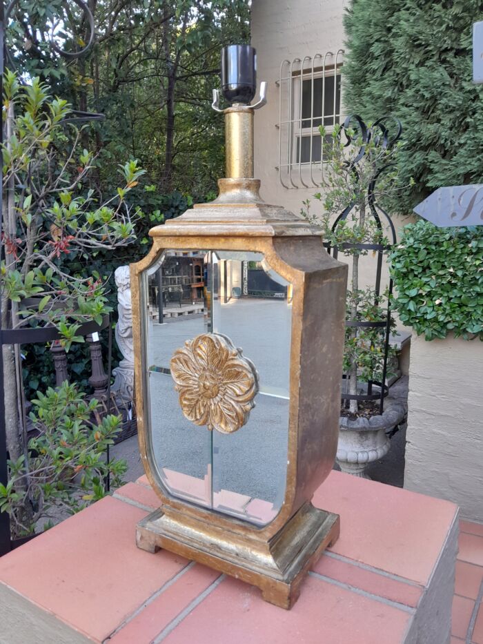 A 20TH Century French Style Pair of Mirrored and Gold Table Lamps with New Rotary Switches - Image 6