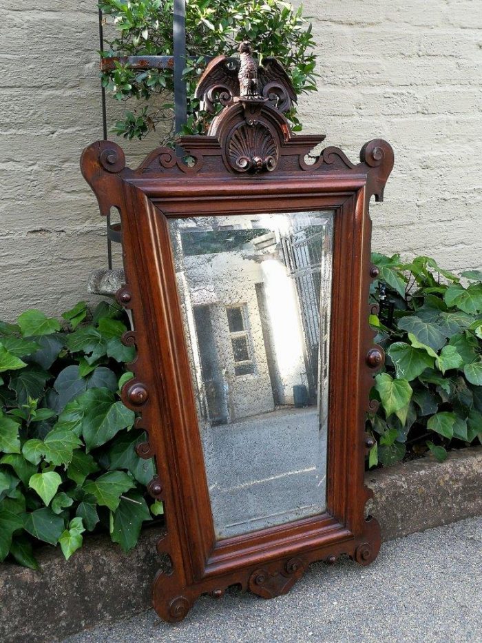 Early 19th Century And Very Rare Bevelled Carved Wooden Mirror Surmounted By A Federal Eagle - Image 3