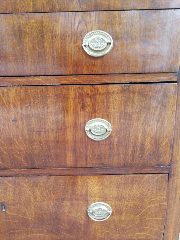 A George III Mahogany Bookcase - Image 8