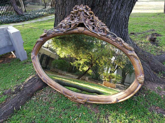 Ornately Carved Oval Gilded Mirror - Image 4