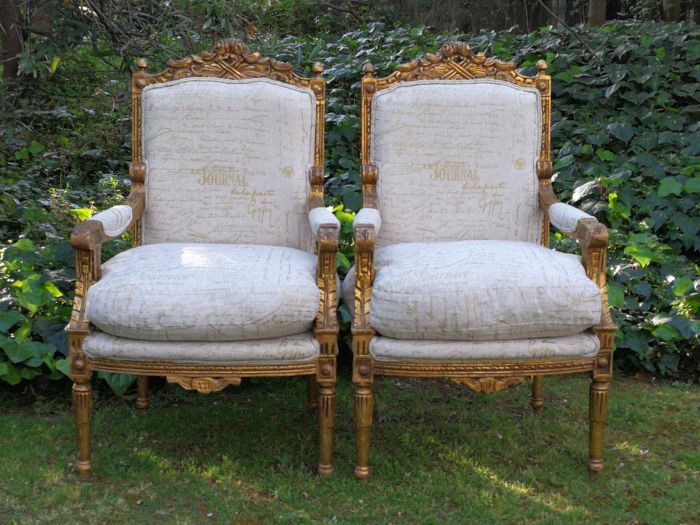 Pair of 19th Century style gilded and carved armchairs - Image 2