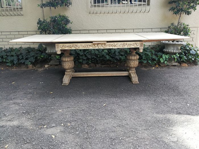 A 20TH Century Carved Dutch Oak Extension Dining / Entrance Table in a Contemporary Bleached Finish  (8 Seater) - Image 2