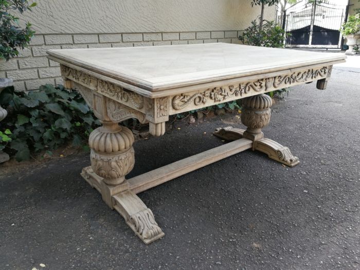 A 20TH Century Carved Dutch Oak Extension Dining / Entrance Table in a Contemporary Bleached Finish  (8 Seater) - Image 10