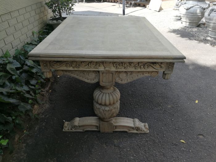 A 20TH Century Carved Dutch Oak Extension Dining / Entrance Table in a Contemporary Bleached Finish  (8 Seater) - Image 11