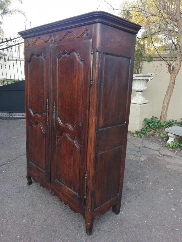 19th Century French Provincial Oak Armoire With Key - Image 4