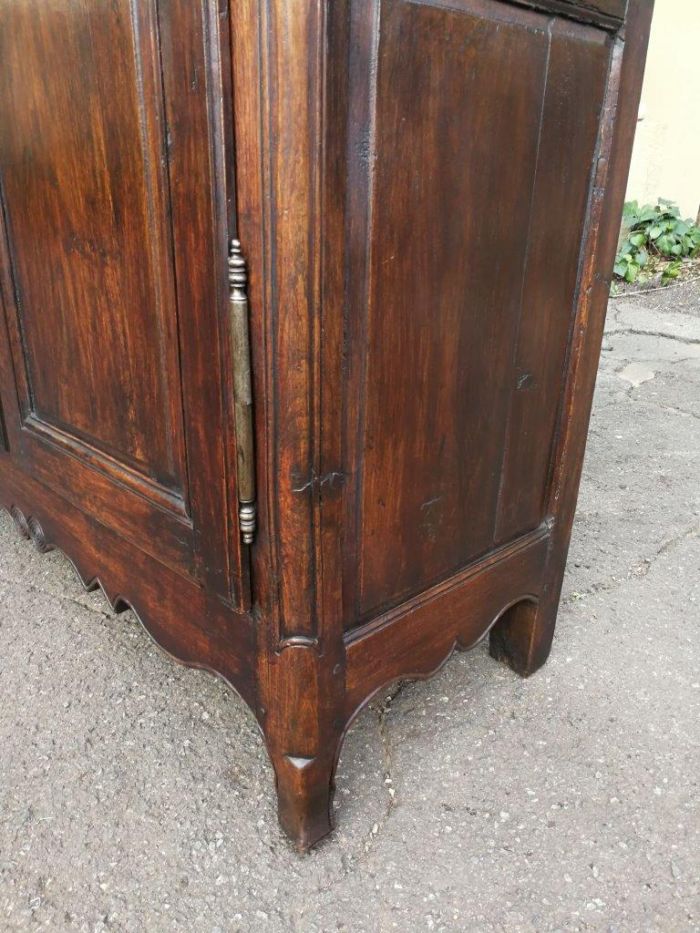 19th Century French Provincial Oak Armoire With Key - Image 9