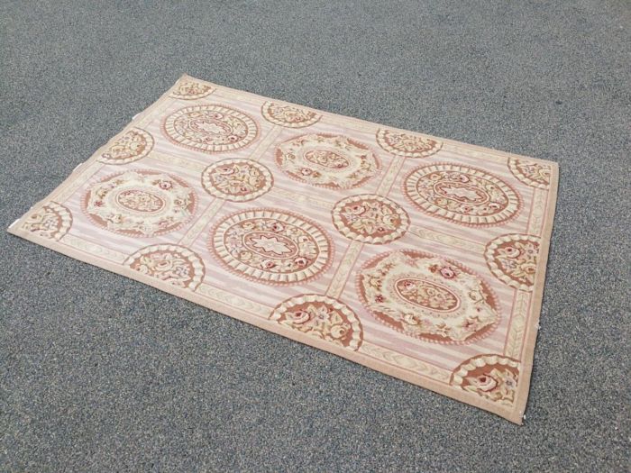 A Handmade French Aubusson Carpet / Rug - Image 4