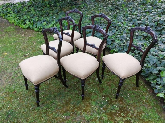 A Set Of 6 Victorian Carved Bustle Back Chairs - Image 5