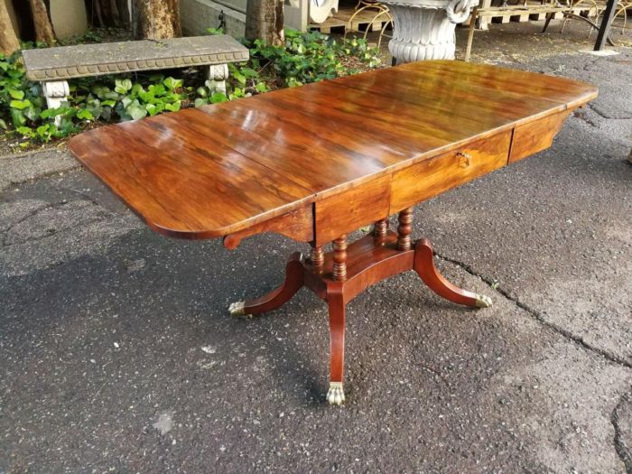 A Circa 1800 Regency Rosewood pembroke table, on castors - Image 6