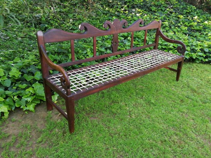 A 19th Century Eastern Cape Stinkwood Bench - Image 3