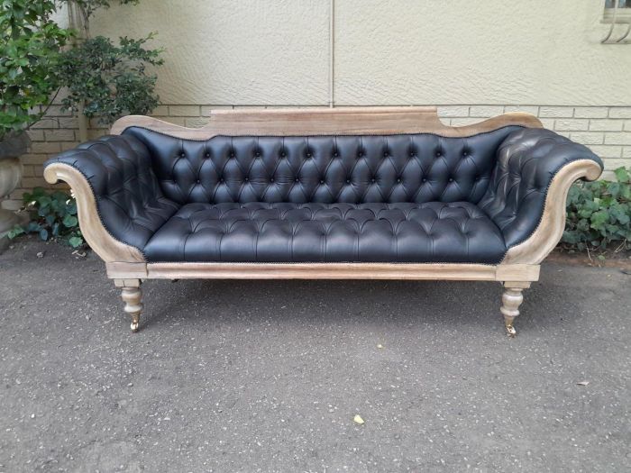 A 19th Century Africana Stinkwood Settee / Chaise Lounge in a Bleached Contemporary Finish and Upholstered in Leather - Image 2