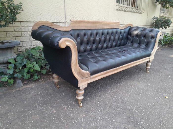 A 19th Century Africana Stinkwood Settee / Chaise Lounge in a Bleached Contemporary Finish and Upholstered in Leather - Image 4