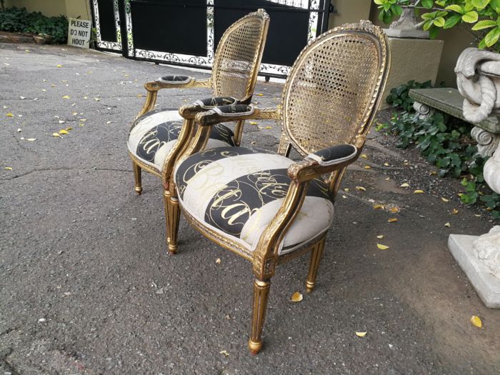 A Pair of Antique French Circa 1900 Hand Gilded with Gold Leaf Rattan Armchairs - Image 4