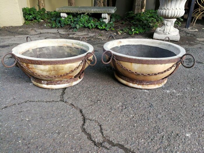 A Vintage Pair Of Terracotta And Wrought Iron Decorative Pots - Image 4